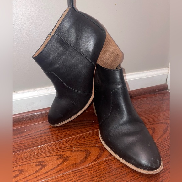 Madewell Genuine Leather Boots - Picture 3 of 4